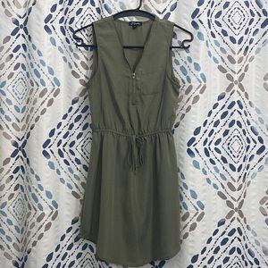 Green midi dress